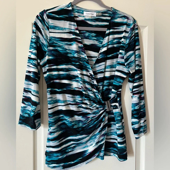 Calvin Klein Polyester 3/4 Sleeve Vibrant Wrap Blouse Women’s Size Medium - Picture 1 of 13